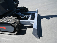 Load image into Gallery viewer, E18DR Diesel Mini Excavator